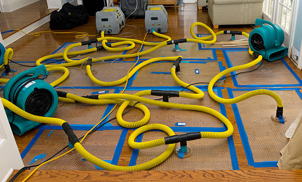 Professional Crawl Space Water Removal technician working in Oakhurst, OK